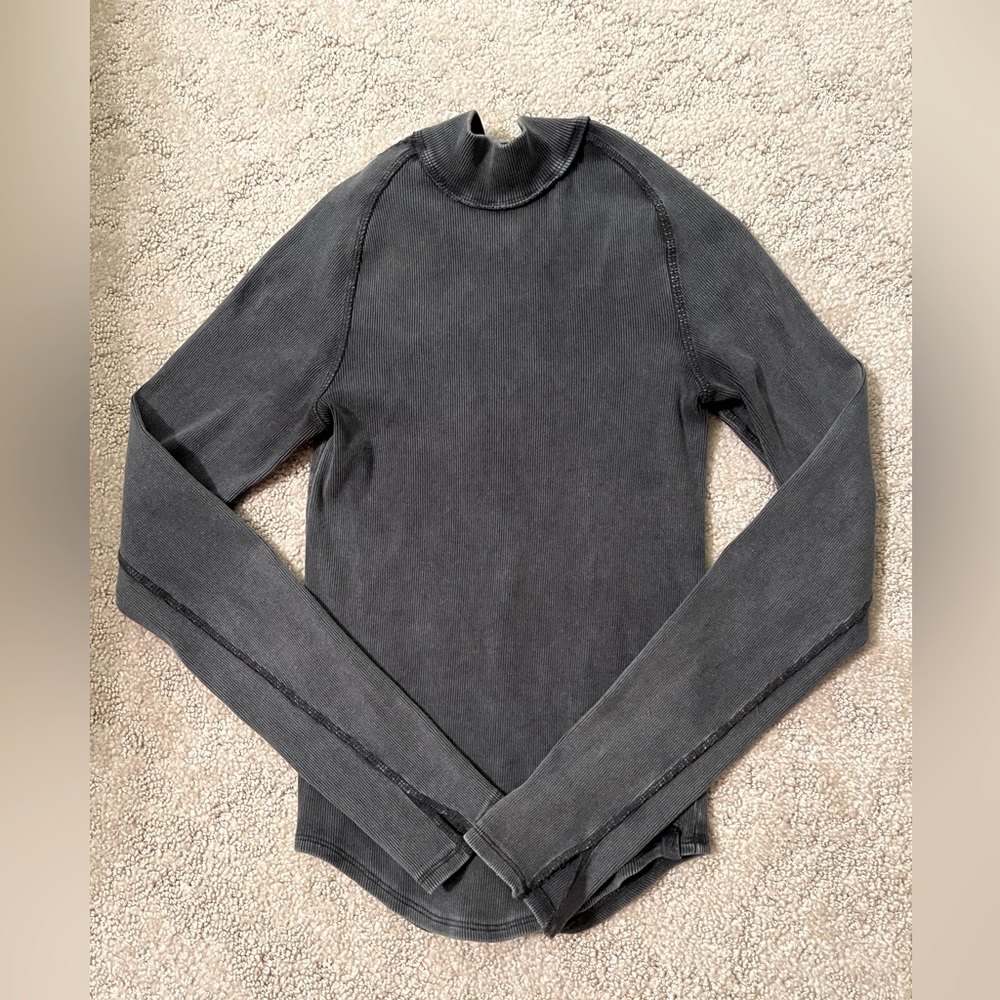 We the free Pixie tee turtle neck